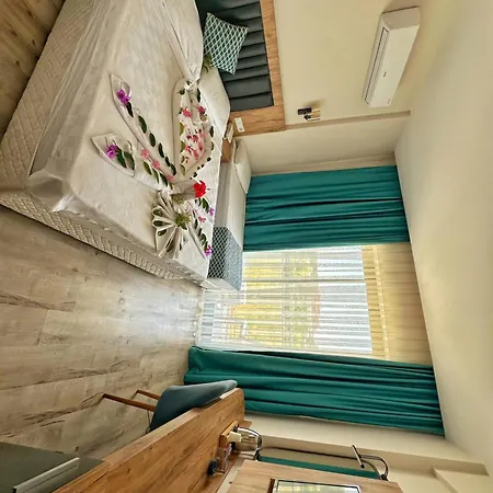 Проживание в семье Kaya Garden Сиде