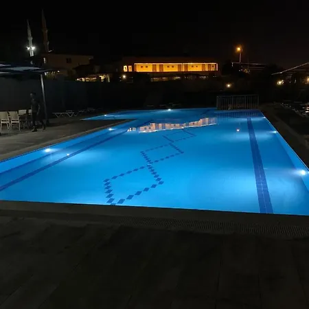 Kaya Garden בית אירוח סייד