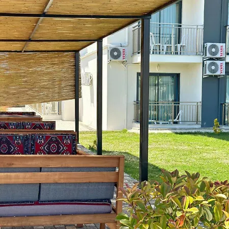 בית אירוח Kaya Garden סייד